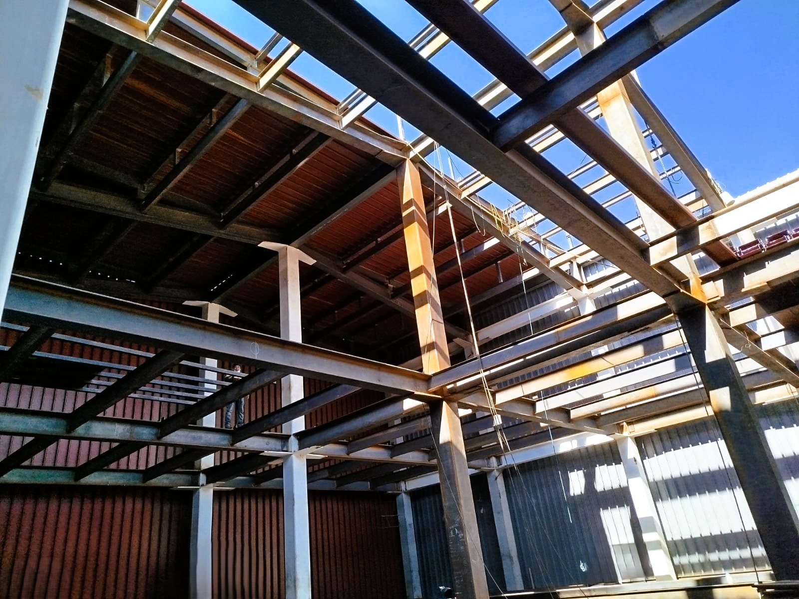 Estructuras Metálicas